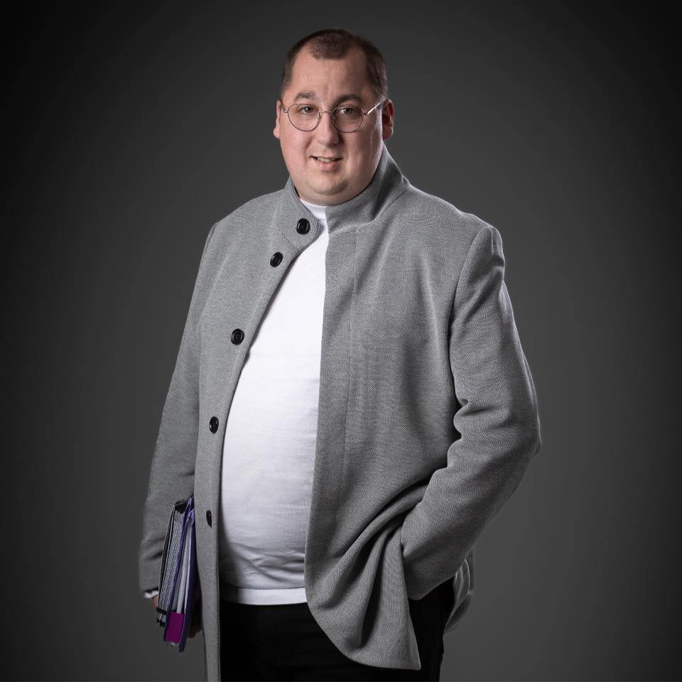Travis Richards, Owner and Broker at TROSocial